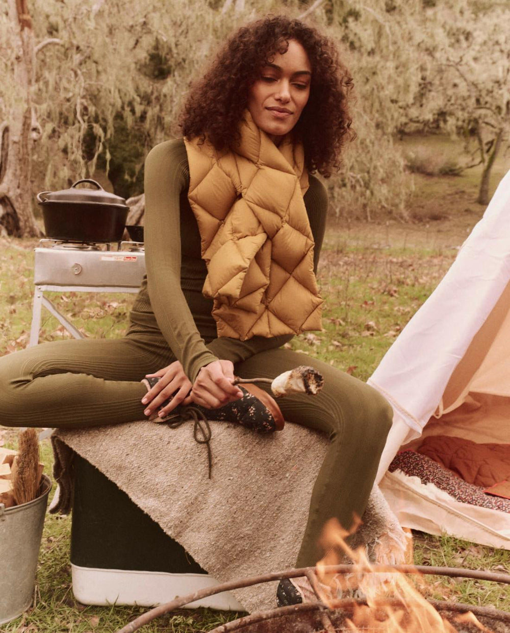 Accessories | Women The Great. The Down Quilted Puffer Scarf. Goldenrod