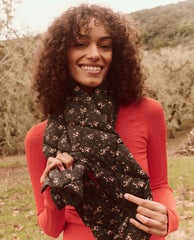 Accessories | Women The Great. The Down Quilted Puffer Scarf. Wilderness Floral