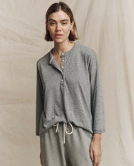 Long Sleeve Tees | Women The Great. The Shrunken Henley. Heather Grey