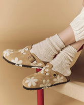 Shoes | Women The Great. The Hand Stamped BIRKENSTOCK Boston. Latte With Cream Daisy