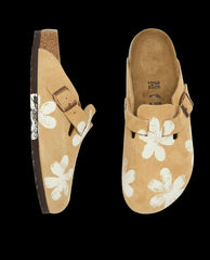 Shoes | Women The Great. The Hand Stamped BIRKENSTOCK Boston. Latte With Cream Daisy
