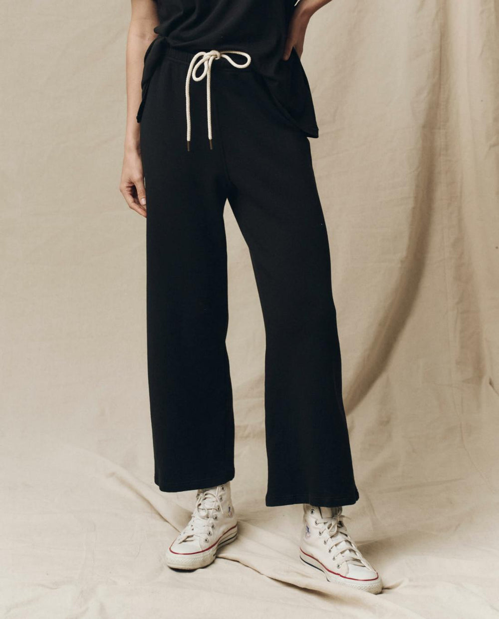 Sweatpants | Women The Great. The Lap Sweatpant. Solid Almost Black