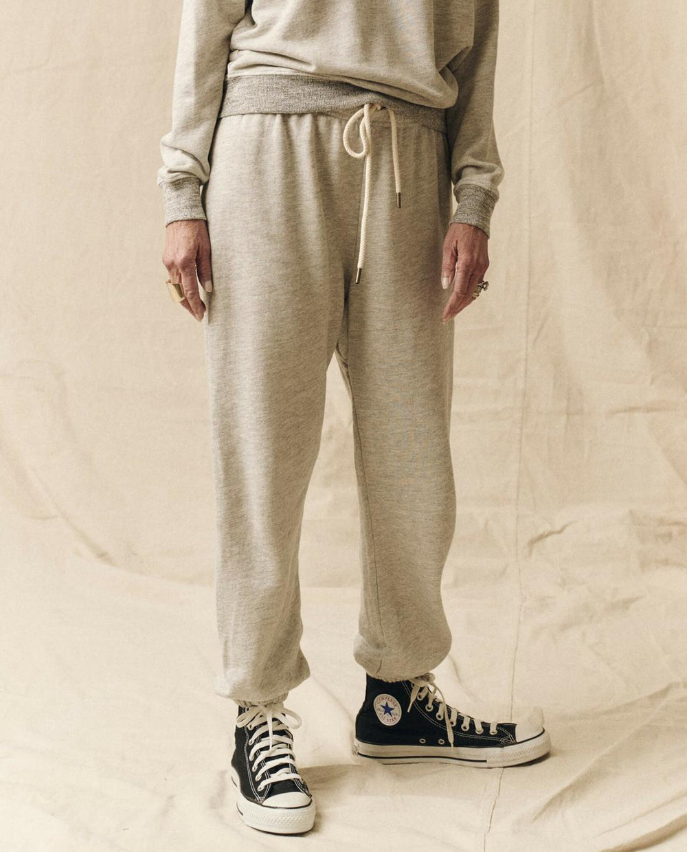 Sweatpants | Women The Great. The Stadium Sweatpant. Solid Soft Heather Grey