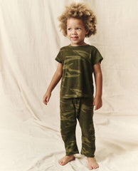 Tees & Sweats | Kids The Great. The Little Boxy Crew. Novelty Deep Woods Camo