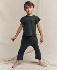 Tees & Sweats | Kids The Great. The Little Jersey Crop. Solid Washed Black