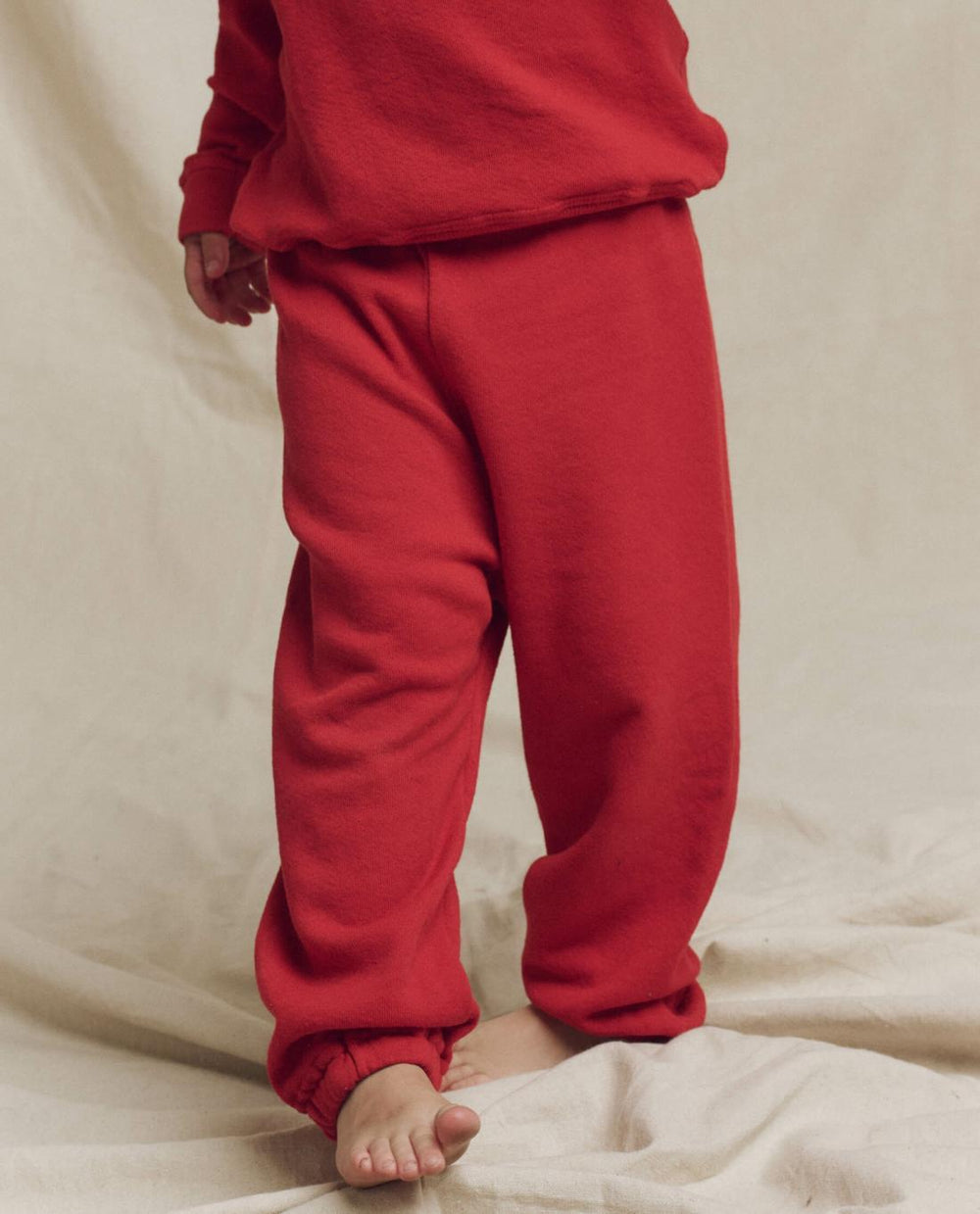Tees & Sweats | Kids The Great. The Little Stadium Sweatpant. Solid Campfire