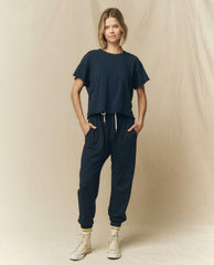 Tees | Women The Great. The Crop Tee. Solid True Navy