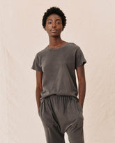 Tees | Women The Great. The Slim Tee. Washed Black