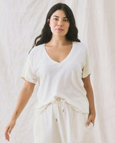 Tees | Women The Great. The V Washed White