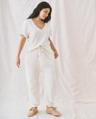 Tees | Women The Great. The V Washed White