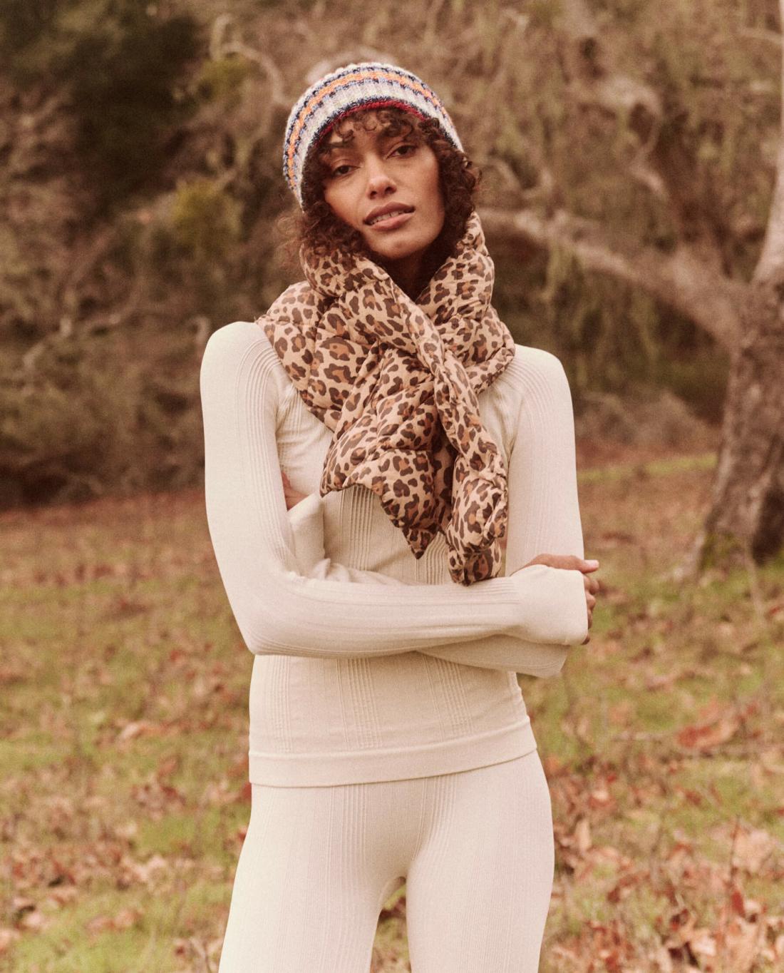 Accessories | Women The Great. The Down Quilted Puffer Scarf. Snow Leopard