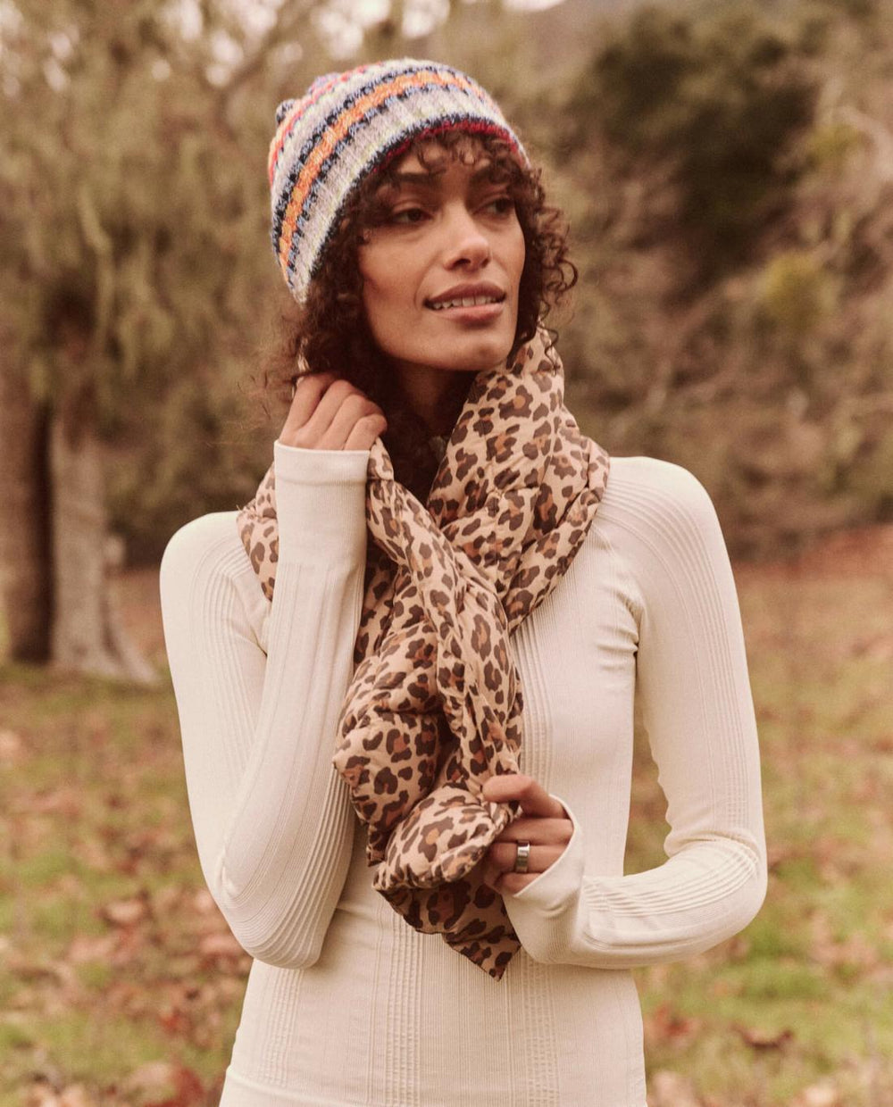 Accessories | Women The Great. The Down Quilted Puffer Scarf. Snow Leopard