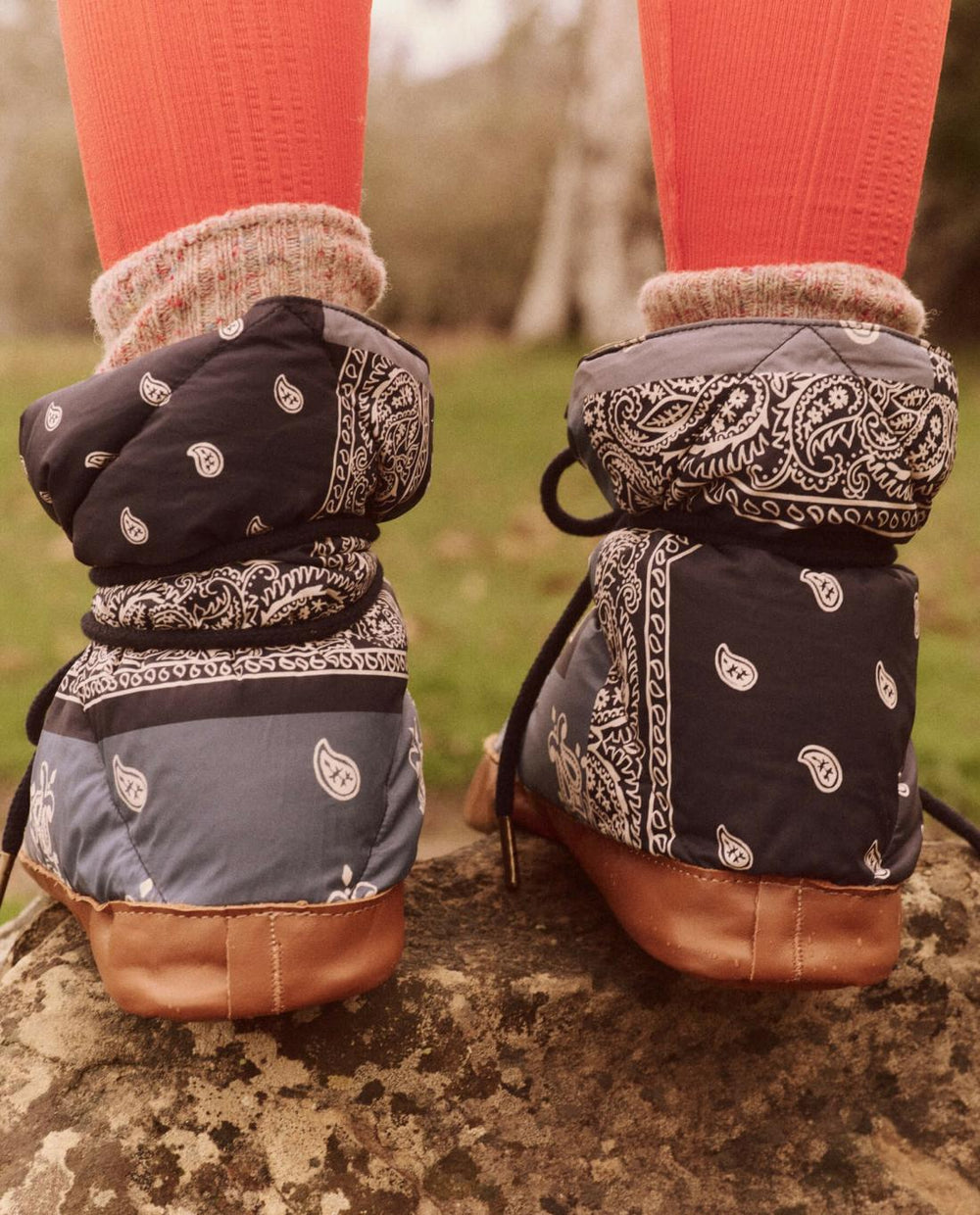 Accessories | Women The Great. The Down Quilted Puffer Slipper. Patchwork Bandana And Evergreen