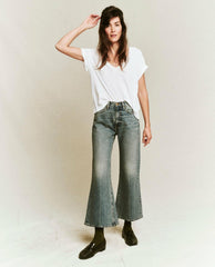 Denim | Women The Great. The Kick Bell Jean. Cliff Wash
