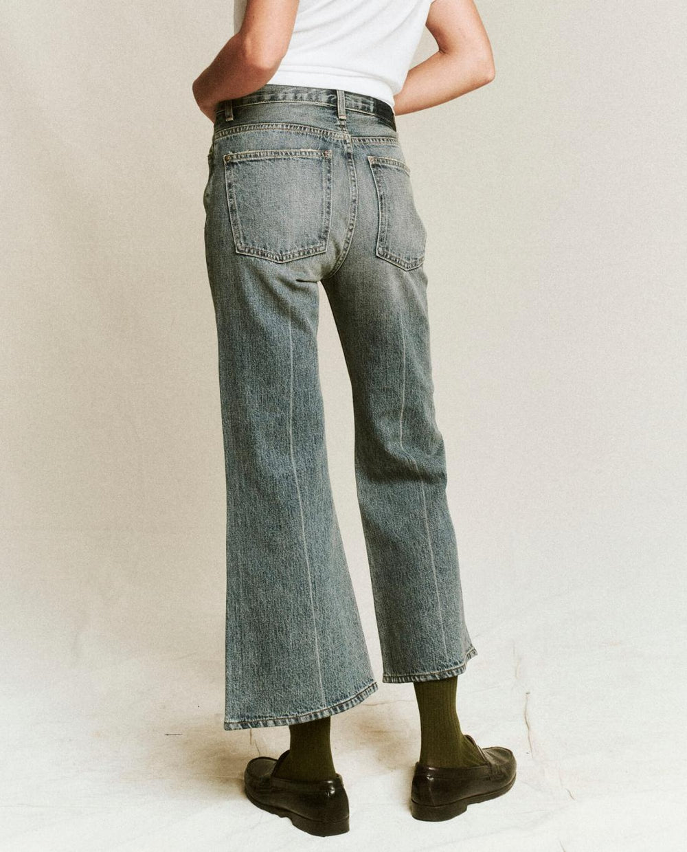 Denim | Women The Great. The Kick Bell Jean. Cliff Wash