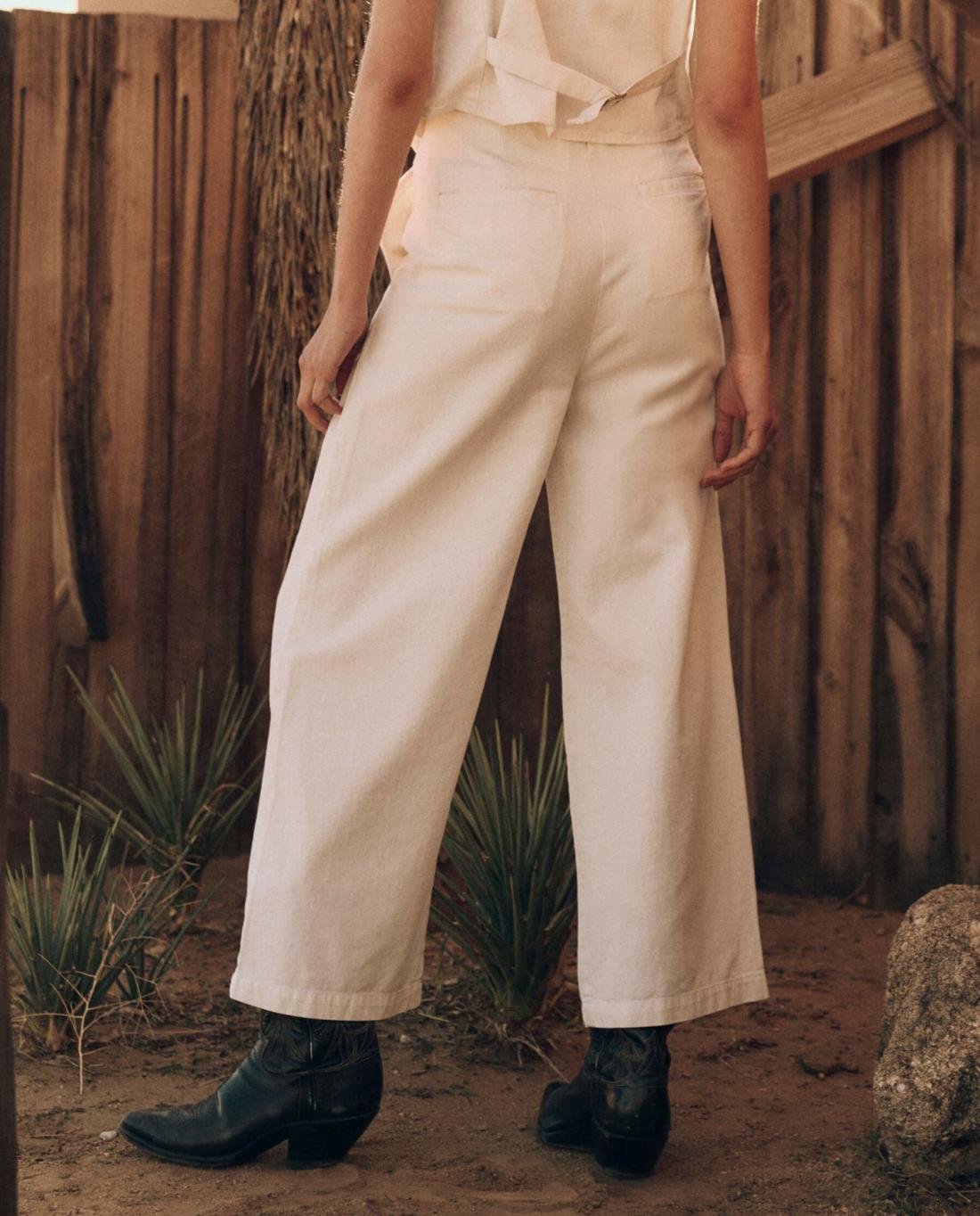 Denim | Women The Great. The Sculpted Trouser. Natural Hemp