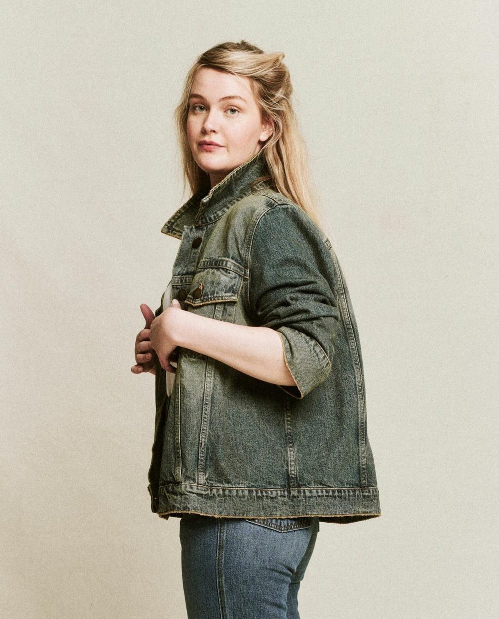 Denim | Women The Great. The Slouchy Jean Jacket. Cargo Wash