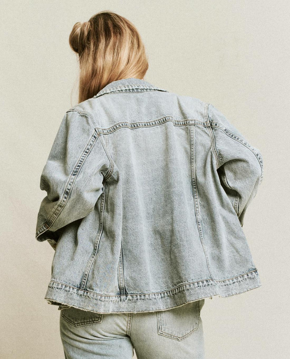 Jackets &amp; Outerwear | Women The Great. The Slouchy Jean Jacket. Derby Wash