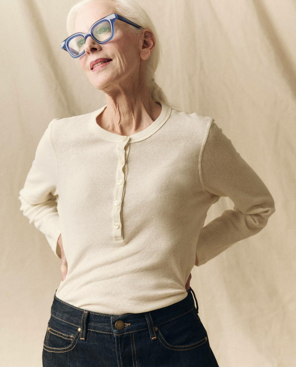 Long Sleeve Tees | Women The Great. The Recycled Rib Slim Henley. Snow