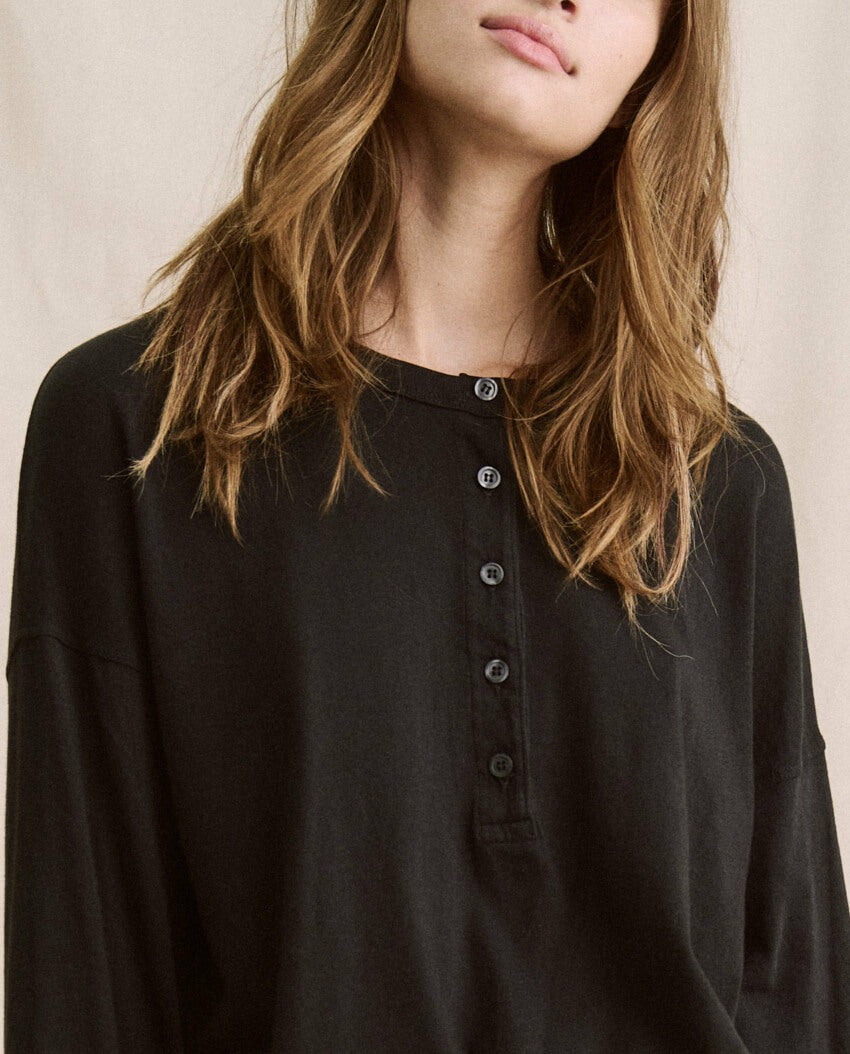 Long Sleeve Tees | Women The Great. The Shrunken Henley. Almost Black