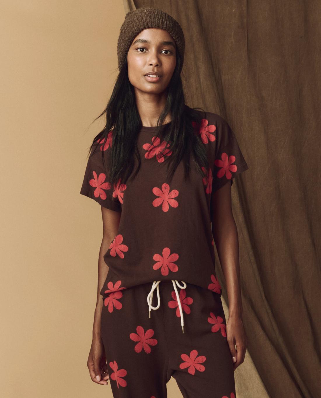 Novelty Tees &amp; Sweats | Women The Great. The Hand Stamped Boxy Crew. Mocha With Hot Red Daisy