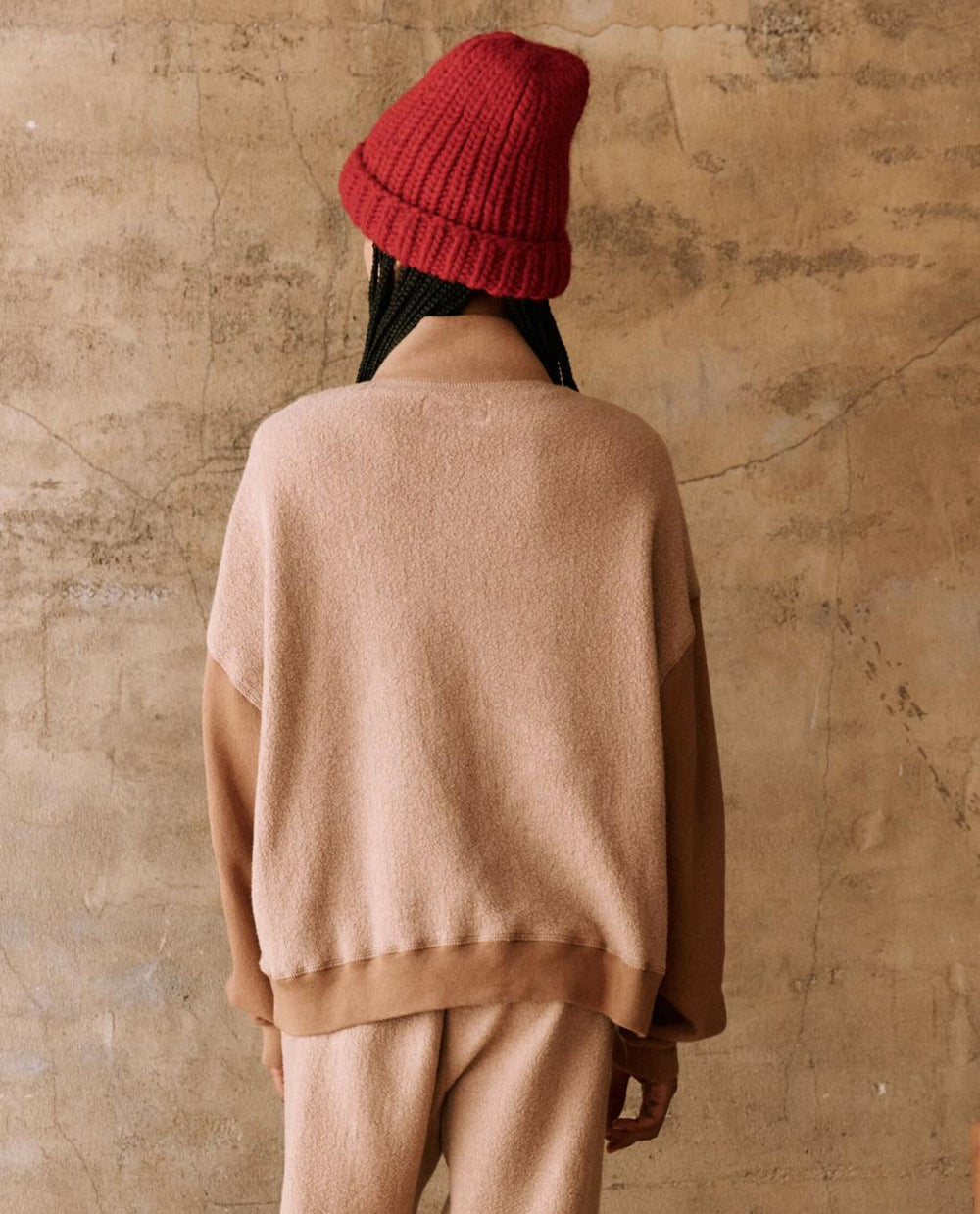 Novelty Tees &amp; Sweats | Women The Great. The Slouch Trail Sweatshirt. Fawn