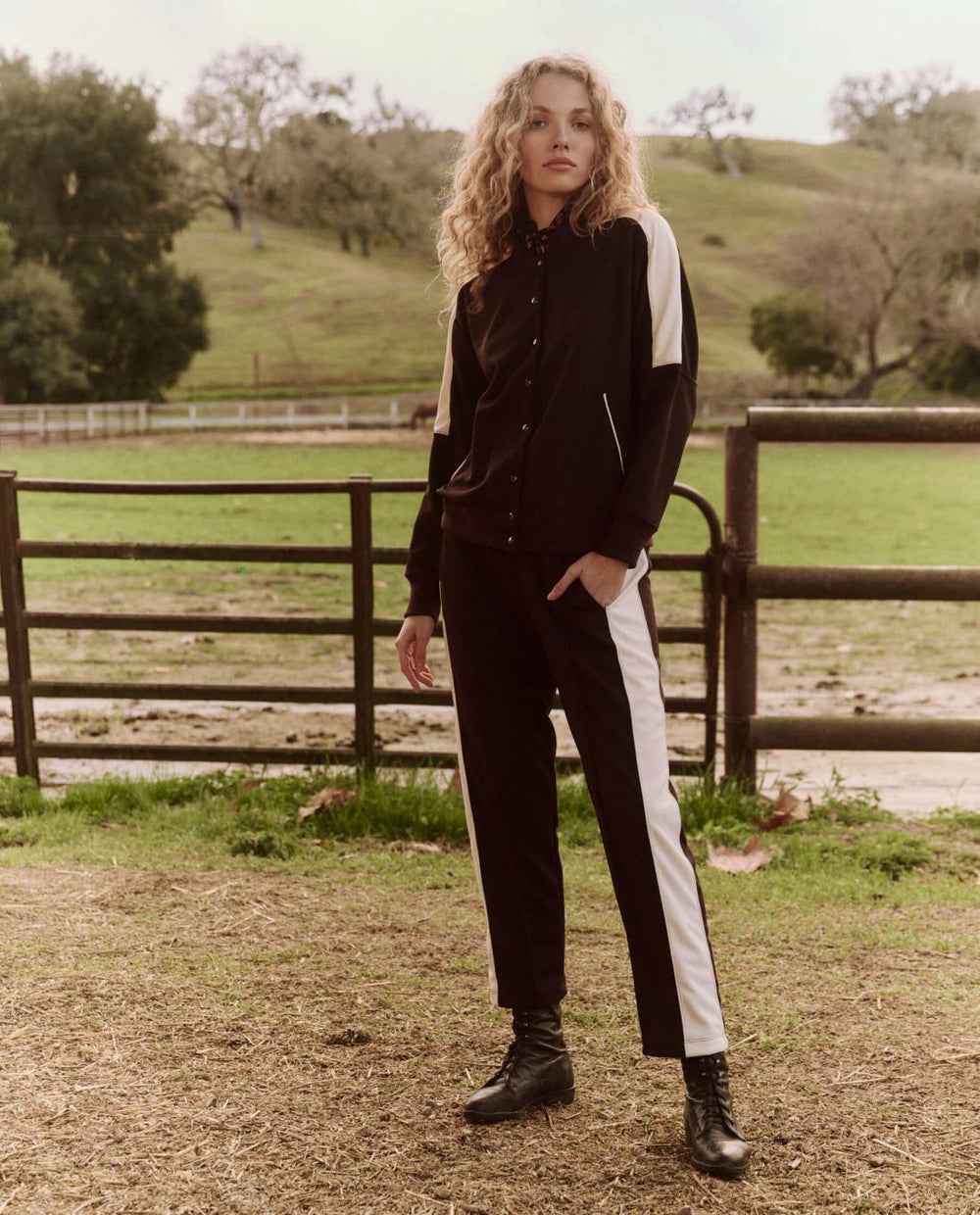 Pants | Women The Great. The Track Pant. Driftwood
