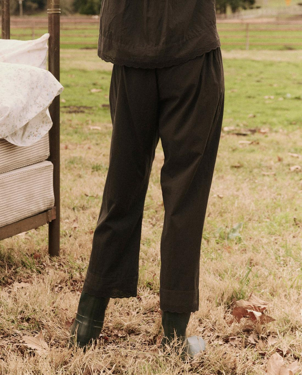 Sleep Bottoms | Women The Great. The Eyelet Easy Sleep Pant. Black