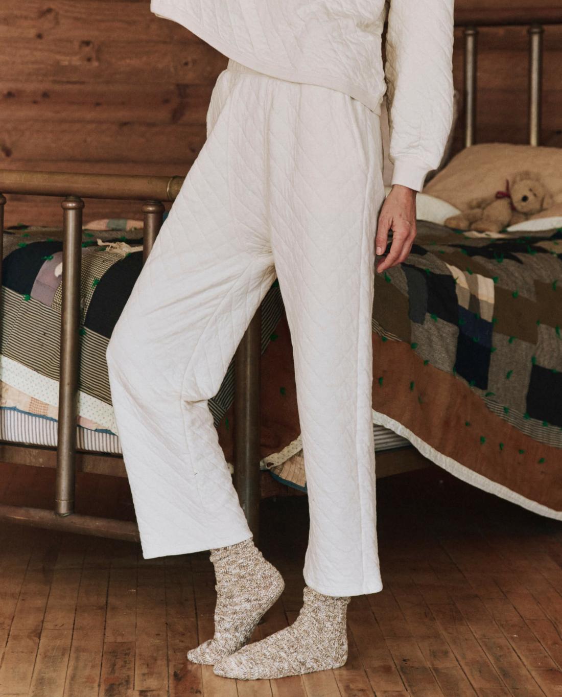 Sleep Bottoms | Women The Great. The Quilted Pajama Pant. Washed White
