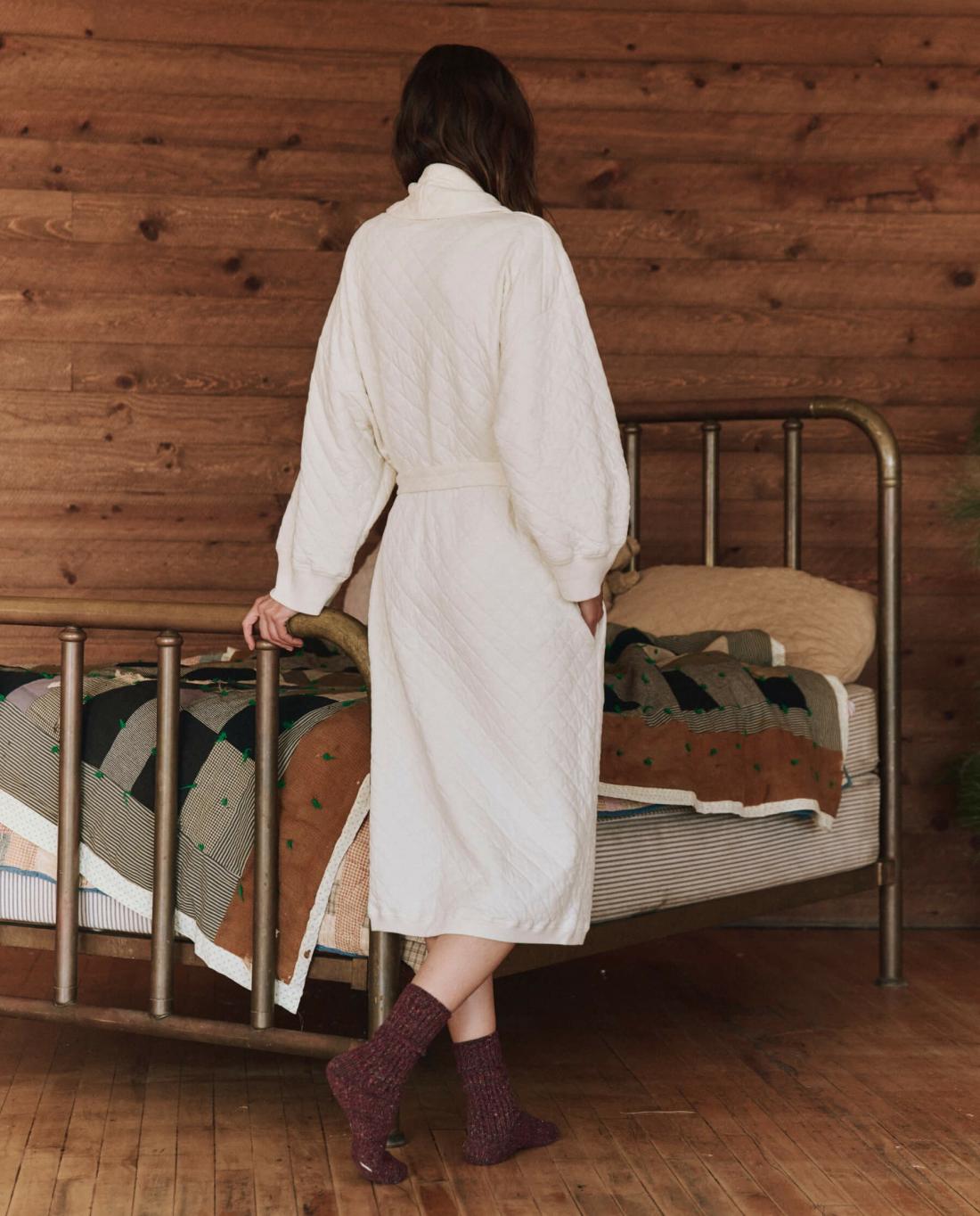 Sleep Robes | Women The Great. The Quilted Robe. Washed White
