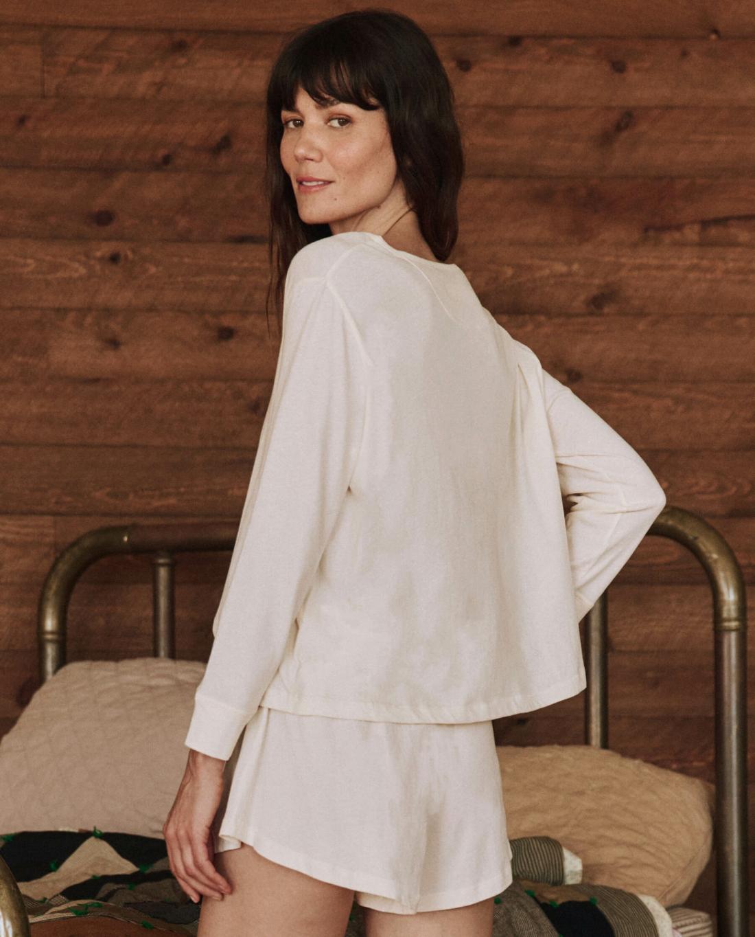 Sleep Tops | Women The Great. The Crop Sleep Henley. Washed White