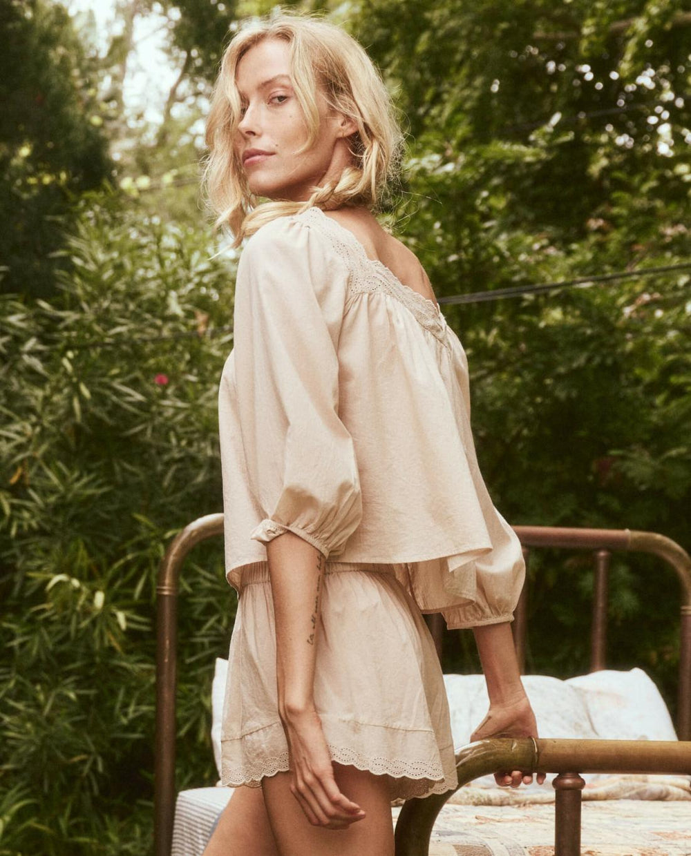 Sleep Tops | Women The Great. The Eyelet Button Sleep Top. Soft Rosette