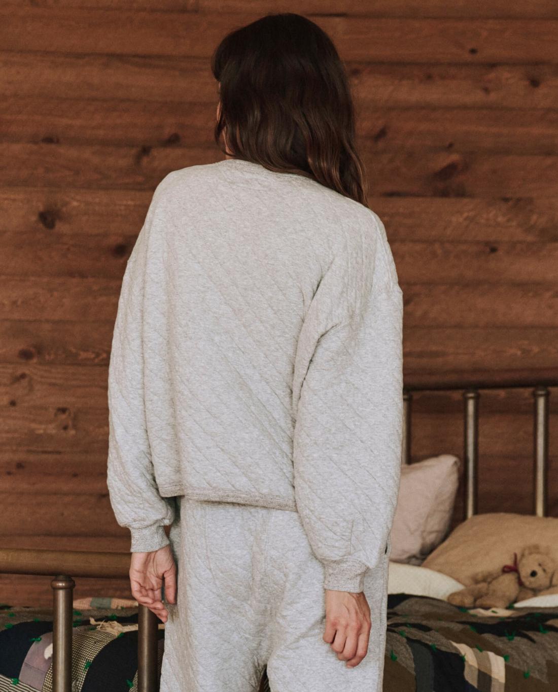 Sleep Tops | Women The Great. The Quilted Henley Sleep Sweatshirt. Heather Grey
