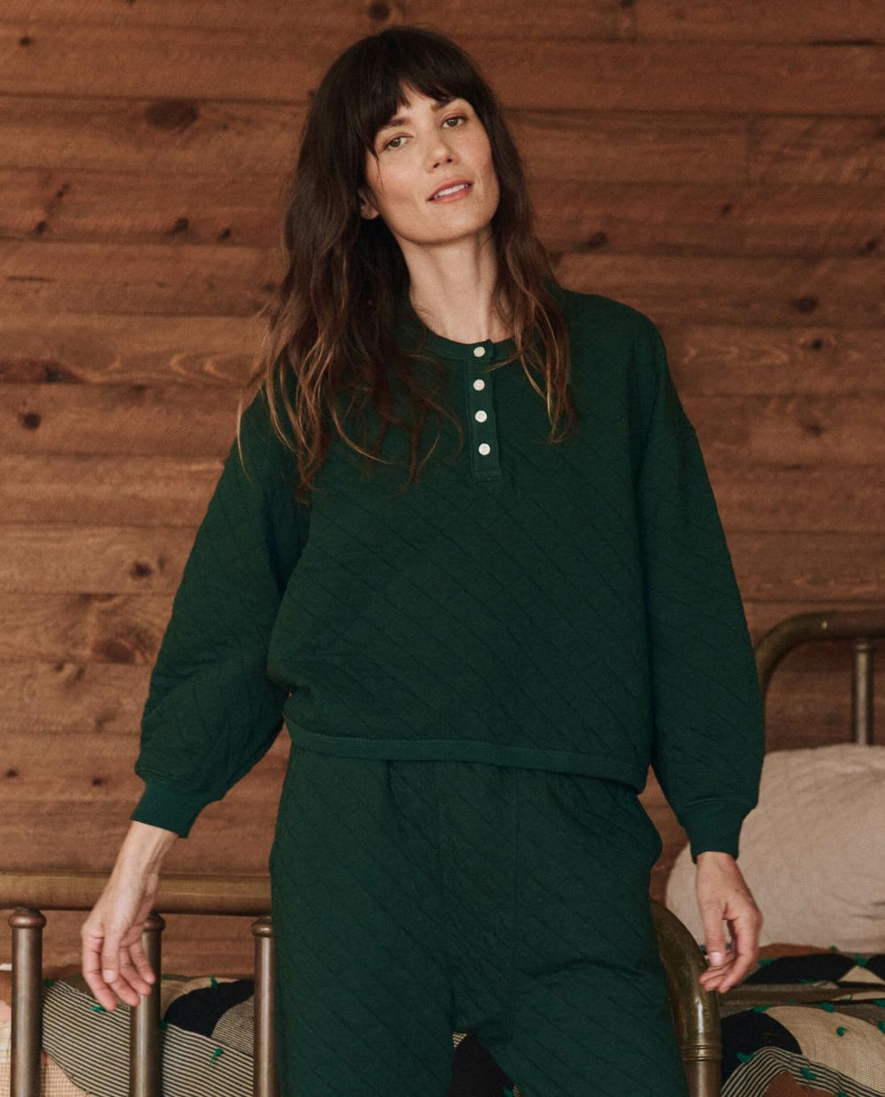 Sleep Tops | Women The Great. The Quilted Henley Sleep Sweatshirt. Pine