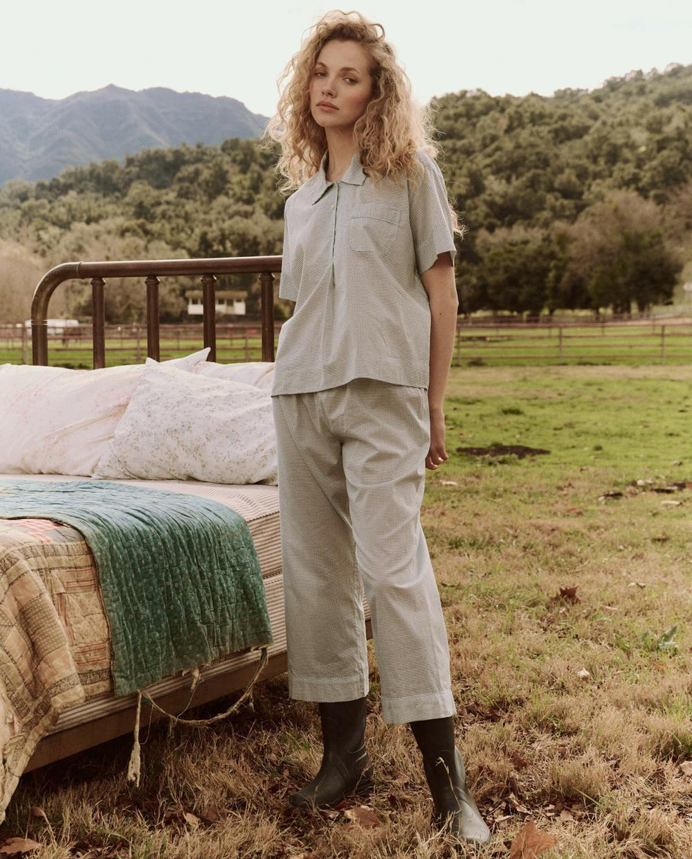 Sleep Tops | Women The Great. The Short Sleeve Pajama Shirt. Blue Star Print