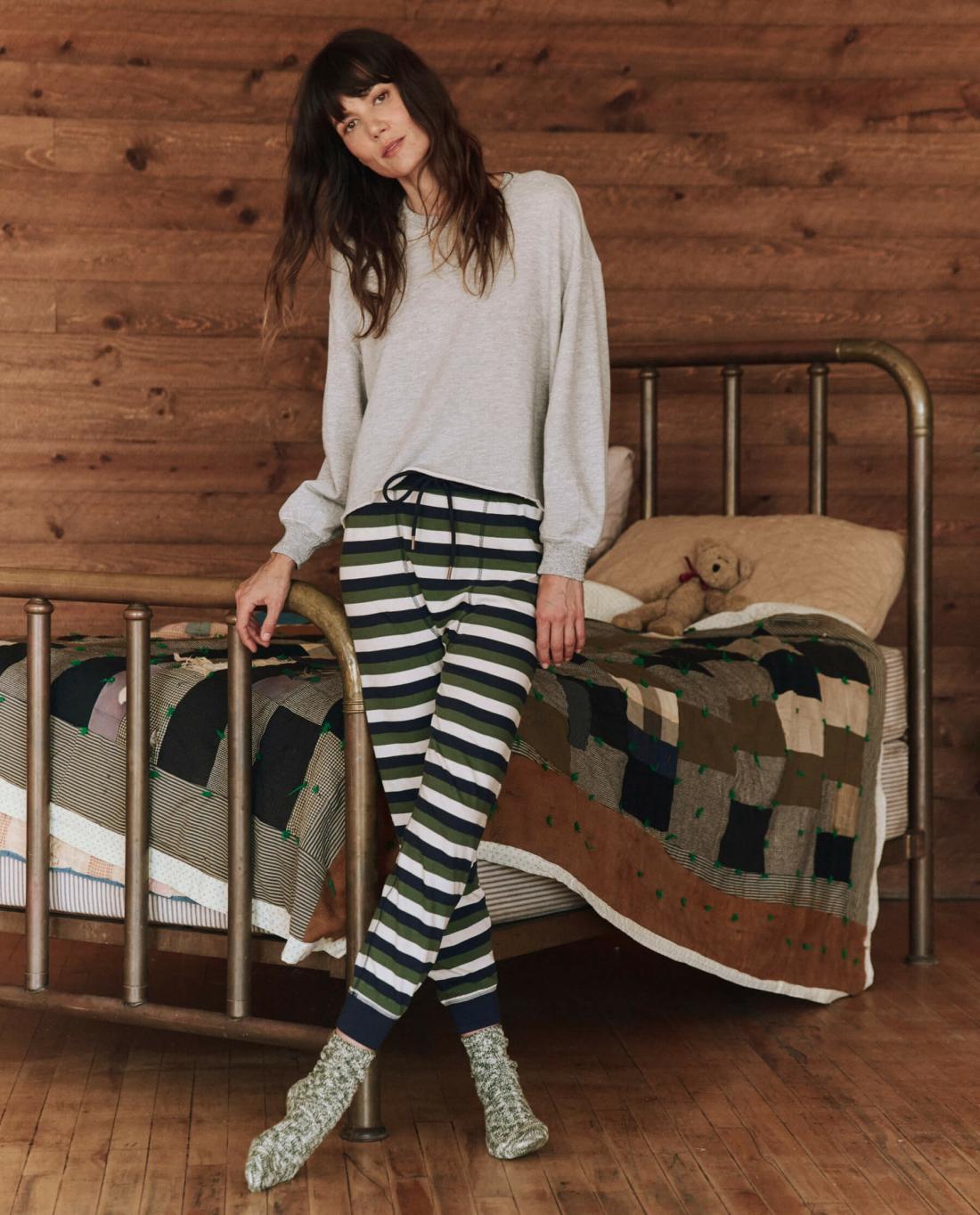 Sleep Tops | Women The Great. The Sleep Cut Off Sweatshirt. Light Heather Grey