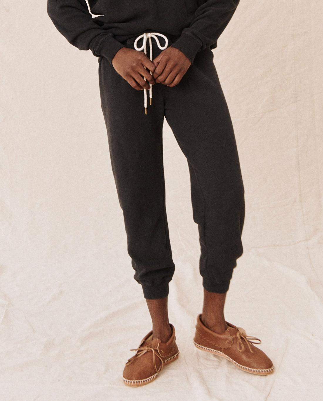 Sweatpants | Women The Great. The Cropped Sweatpant. Almost Black