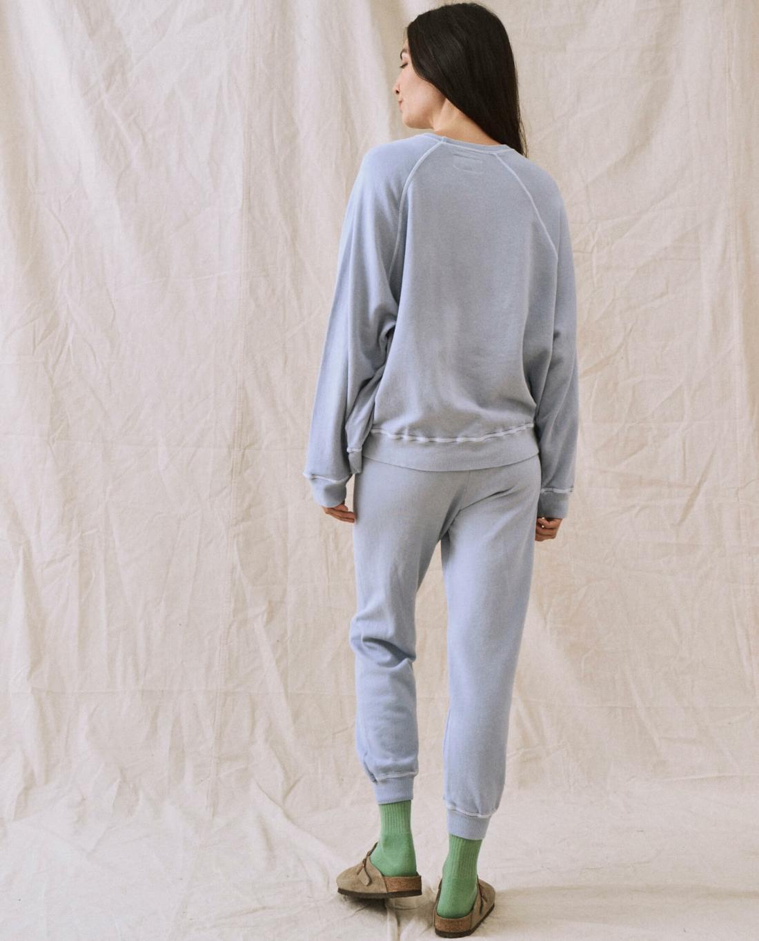 Sweatpants | Women The Great. The Cropped Sweatpant. Solid Whisper Blue