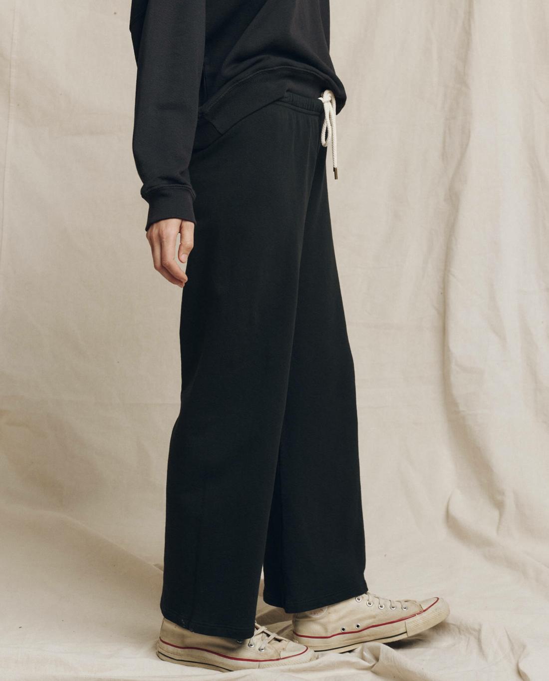 Sweatpants | Women The Great. The Lap Sweatpant. Solid Almost Black