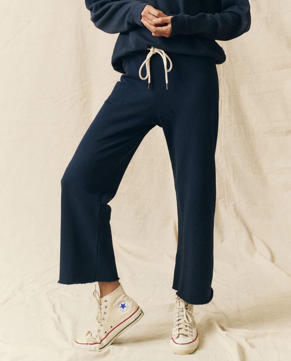 Sweatpants | Women The Great. The Wide Leg Cropped Sweatpant. True Navy