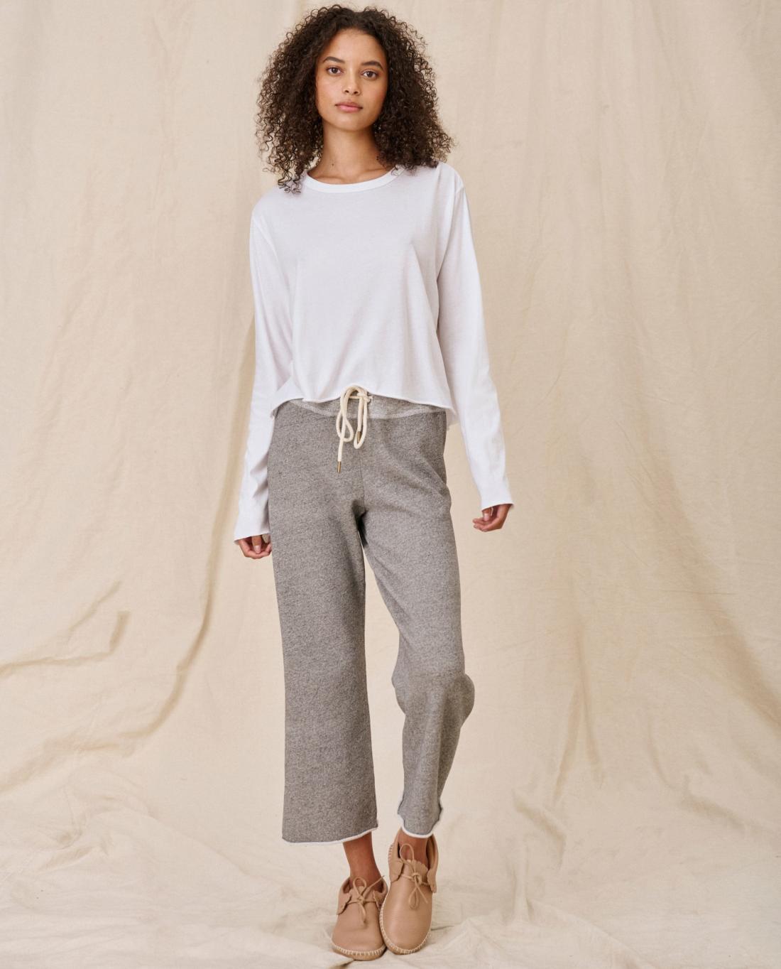 Sweatpants | Women The Great. The Wide Leg Cropped Sweatpant. Varsity Grey