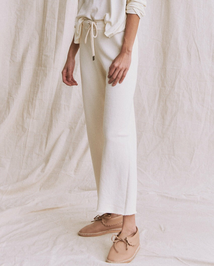 Sweatpants | Women The Great. The Wide Leg Cropped Sweatpant. Washed White