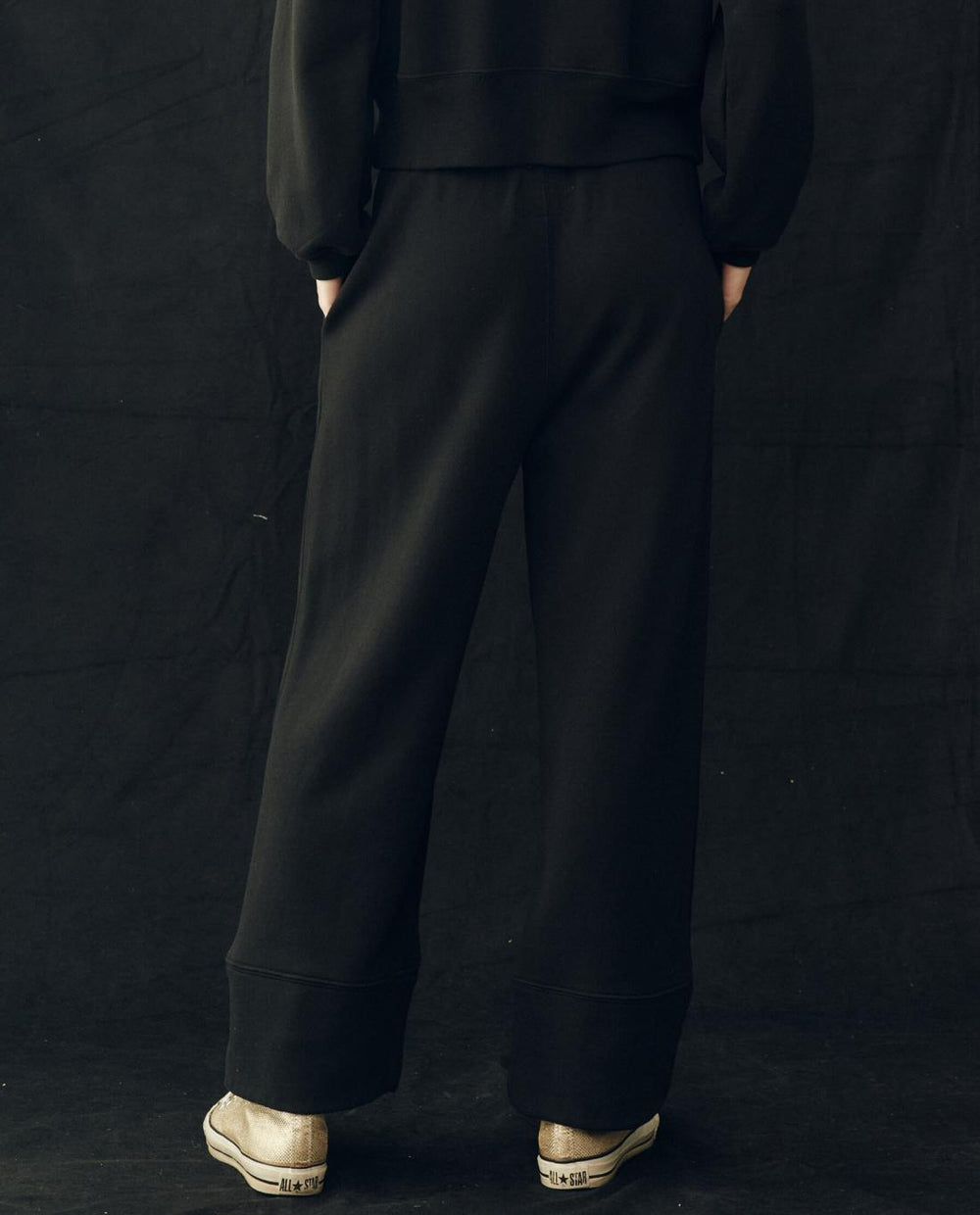 Sweatpants | Women The Great. The Win Sweatpant. True Black