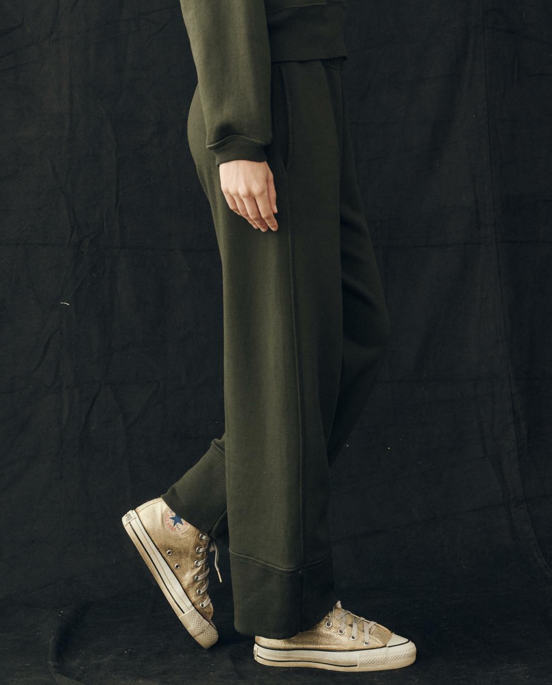 Sweatpants | Women The Great. The Win Sweatpant. Woodland Green