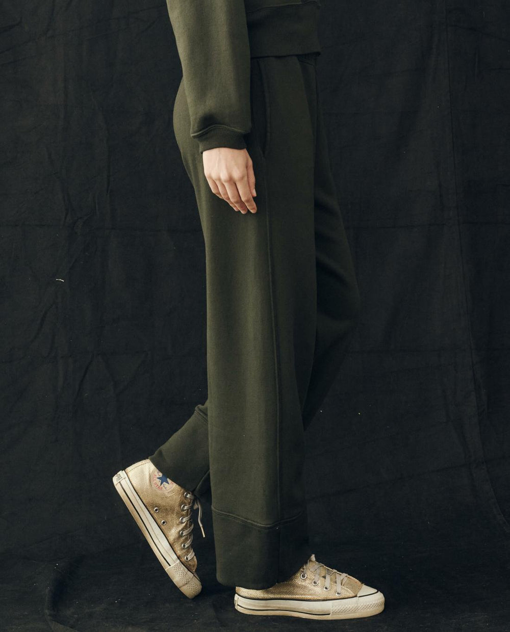 Sweatpants | Women The Great. The Win Sweatpant. Woodland Green