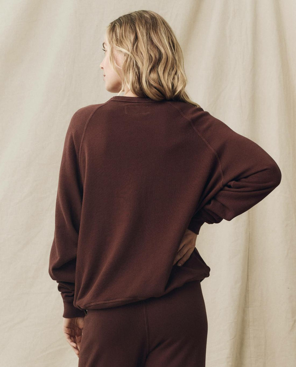 Sweatshirts | Women The Great. The College Sweatshirt. Solid Toasted Walnut