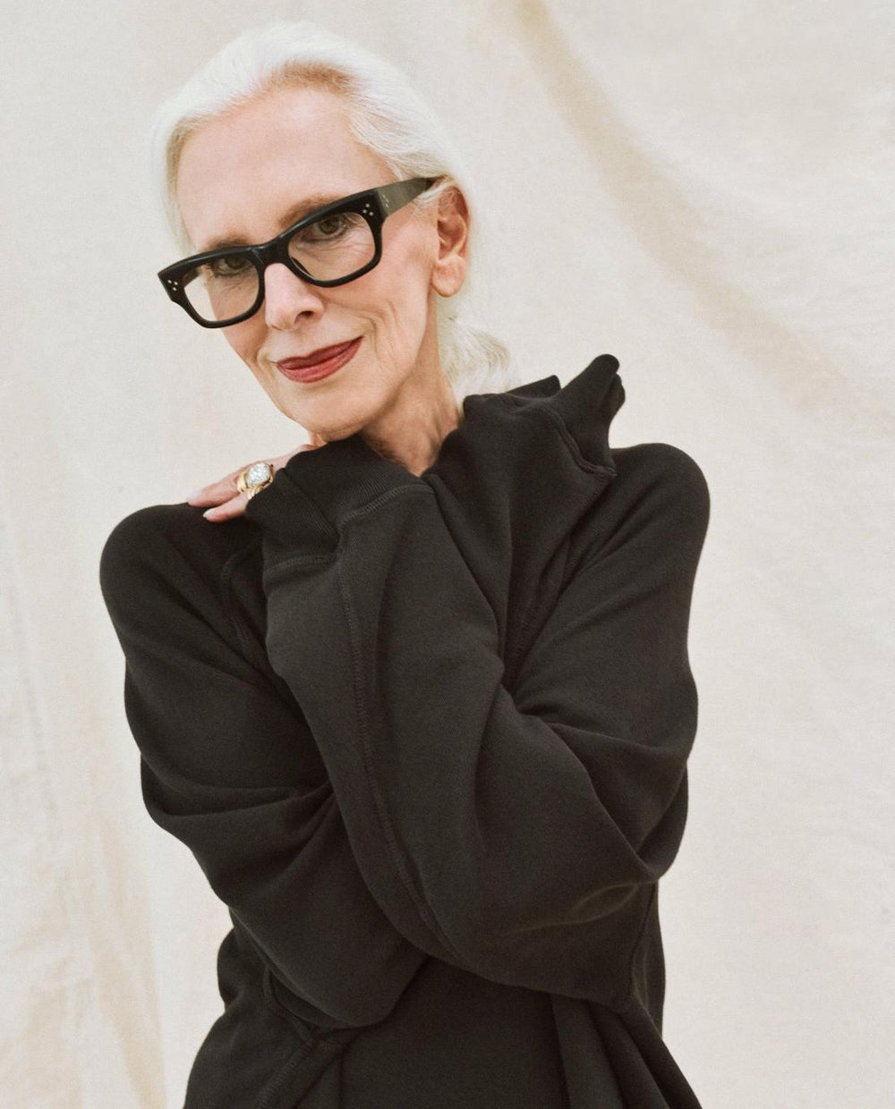 Sweatshirts | Women The Great. The Slouch Sweatshirt. Solid Almost Black