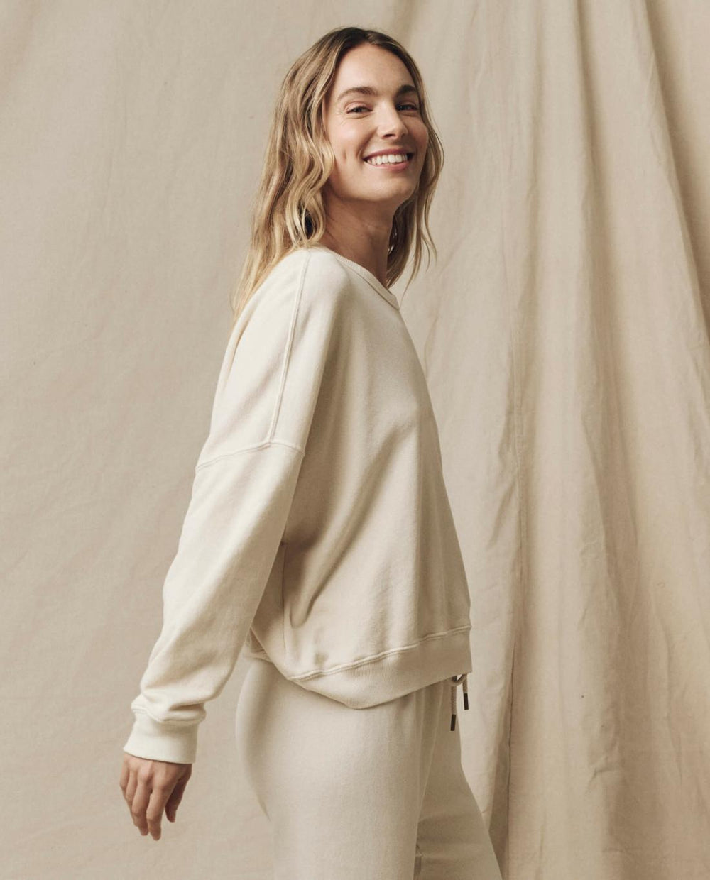 Sweatshirts | Women The Great. The Teammate Sweatshirt. Solid Washed White