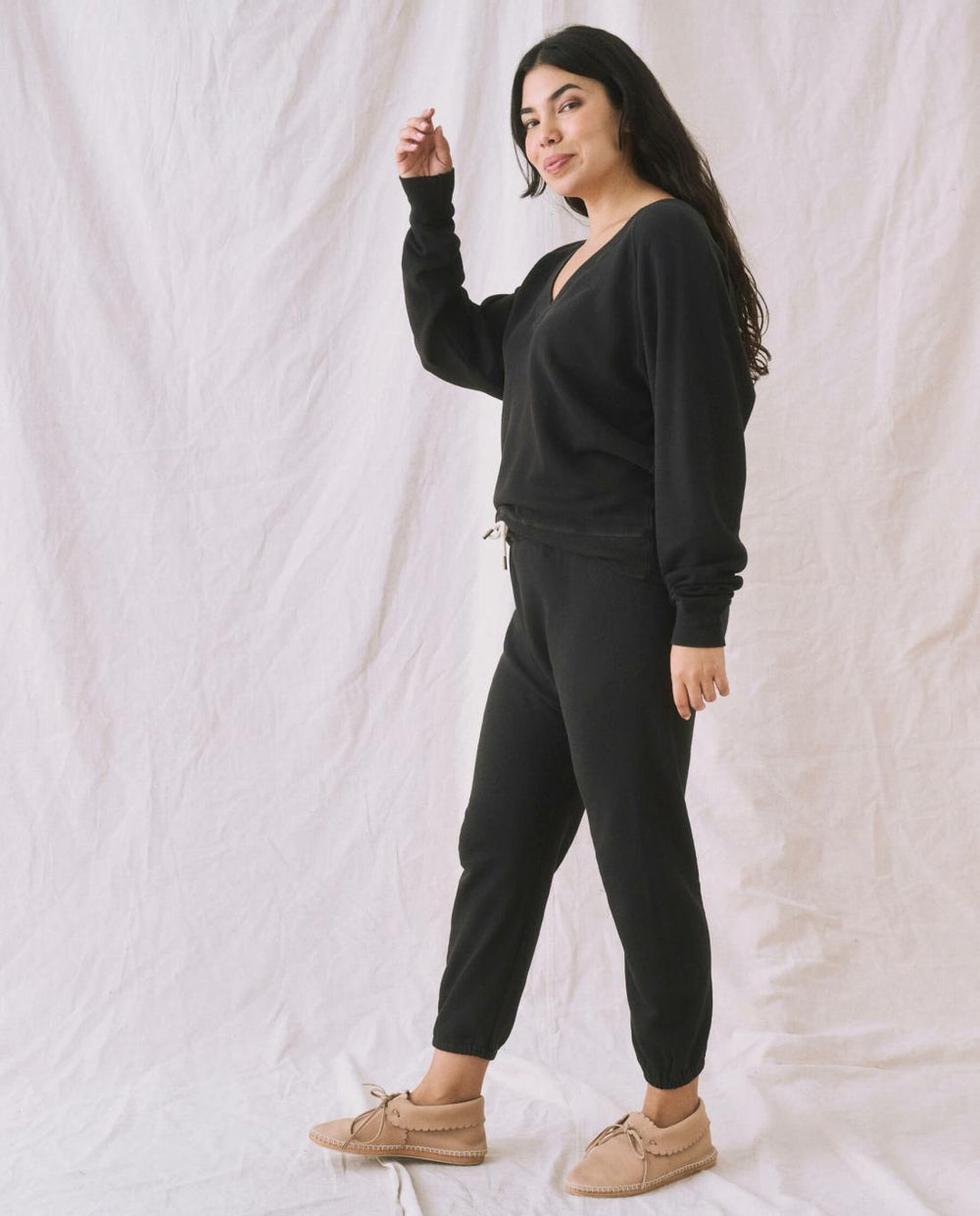 Sweatshirts | Women The Great. The V Almost Black