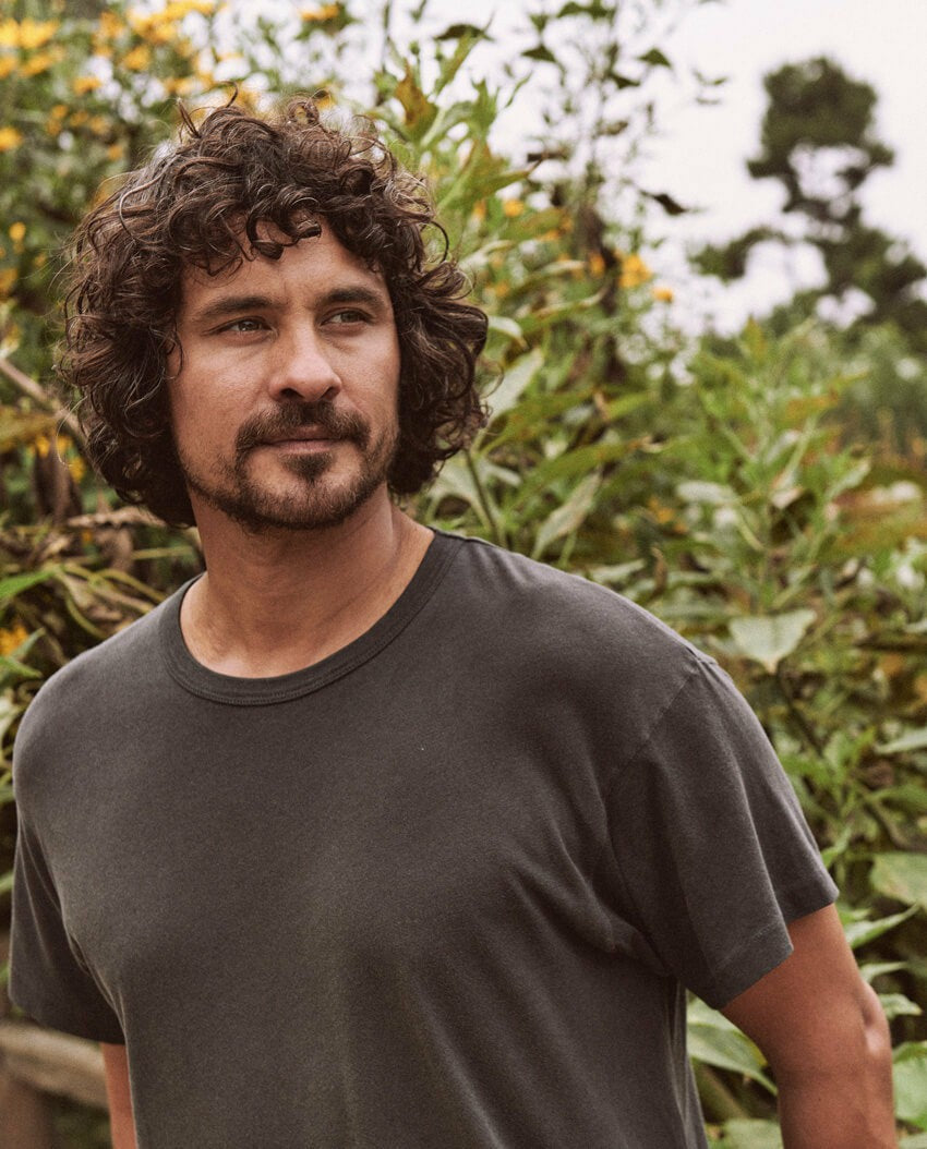 Tees &amp; Sweats | Men The Great. The Men's Boxy Crew. Washed Black